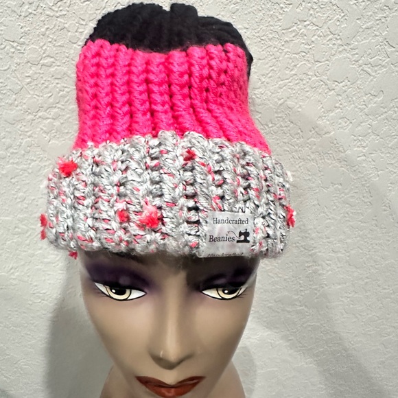 Beanie Hat - Picture 1 of 2